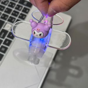 Đèn Trang Trí Máy Bay Gió Hello Kitty Đồ Trang Trí Xe Điện Đèn Trang Trí Xe Gắn Trên Bảng Điều Khiển Và Nắp Máy