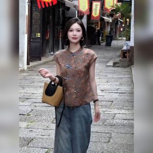 YUFUQING | เสื้อเชิ้ตแขนสั้นผู้หญิงสไตล์จีนใหม่ฤดูร้อน 2025 เสื้อเชิ้ตคอตั้งทรงสลิมฟิตแฟชั่นสุดหรูสำหรับทุกวัย