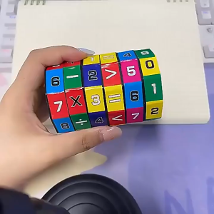 Đồ chơi B61 rubik toán học cho bé tập làm phép tính ( cộng trừ nhân chia ) TTNTB61