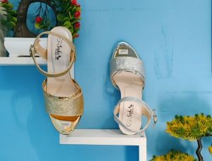 Sizka Shop - Terbaru Sandal Pesta Wanita Heels Hak Tahu Gliter