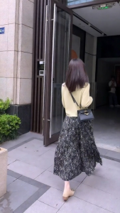 Design Aesthetic High-end Flared Skirt Mid-Length