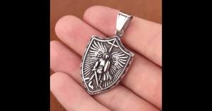 Vintage Archangel Saint Michael Medal Necklace for Women Men Stainless Steel Trendy Charm Pendant Chain Amulet Jewelry Wholesale