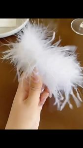 F4 Jepit Rambut Wanita Impor Bulu Sintetis Burung Unta Faux Ostrich Feather Fluffy Hair Clip HOFF001