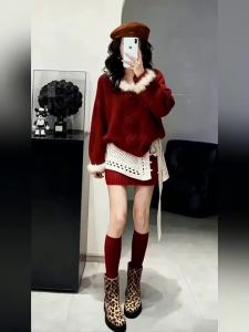 CHANGTONG | Bộ Áo Sweater Đỏ & Chân Váy Midi