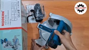 Mesin M3700B: Alat Potong Kayu Profesional