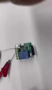 Kebidumei | 433Mhz Remote Control Wireless Switch DC 12V 1CH RF 10A Relay Receiver and 2CH Transmitter For Door Electromagnetic Lock