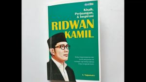Buku Motivasi Biografi Kisah Perjuangan & Inspirasi Ridwan Kamil