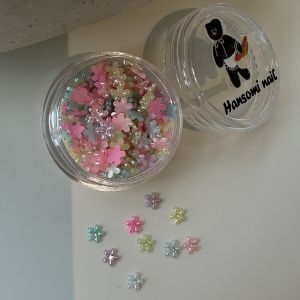 Hansomi Nail Cute Candy Colored Butterfly Knot Flower Design Nail Art Material Decoration Fun Beauty Tool from China