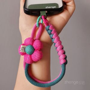 Creative Dopaamine Short Woven Bracelet Phone Lanyard Outdoor Sports Portable Key Shell Nylon Thread Bicolor Knitting Hand Rope