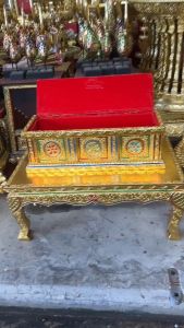 โต๊ะไตร กล่องพระธรรม ชุด กล่องอภิธรรม ปิดทองเปลวส่องประกายสุกปลั่ง ประดับกระจกหลากสี  กล่องใส่คัมภีร์ ถวายวัด ทำบุญ