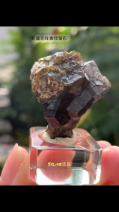 Mystic Fluorite Crystal 🔮 Natural Xinjiang Fluorite神秘萤石晶石height4.5cm