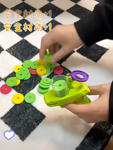 Pengaman pistol mainan anak -anak pertempuran dewasan dan anak / mainan pertempuran luar ruangan /AOLIAO UFO Gun Shot Mainan Anak EVA Foam / Mainan UFO Terbang