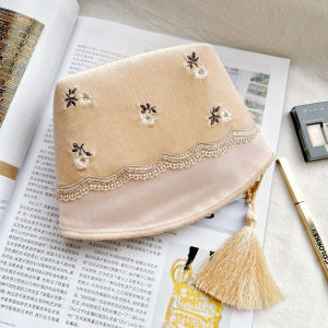 Petit Trouver Embroidered Velvet Mesh Makeup Bag Cosmetic Storage Pouch Womens Organizer Bag Floral Pattern Polyester Material