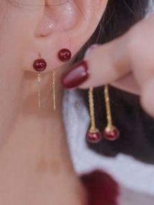 Red Retro Pearl Tassel S935 Silver Needle Earrings Unique Design High-End Feelings Ear Jewelry New 2024 Earrings for Women