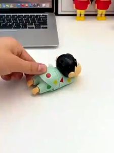 Shin Cậu Bé Bút Chì Dây Cót Shin Ủn Mông Vặn Cót Shin Chan Nằm Bò Đồ Chơi Trẻ Em Hot Trend Giải Trí