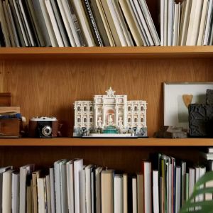 LEGO Architecture 21062 Trevi Fountain (1880 Pieces)