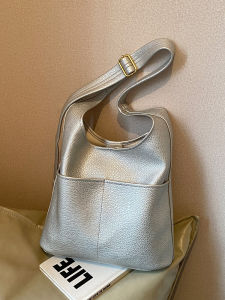 Silver Bucket Bag Womens Large Capacity Commuter Shoulder Bag High Fashion Summer New Arrival Single Shoulder Handbag