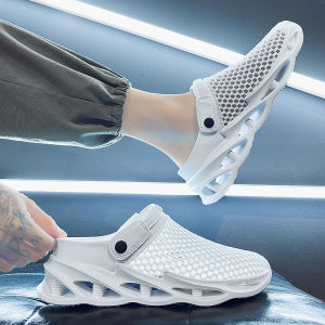 Mens Summer Outdoor Slip-On Half Slippers Anti-Slip Sports Dual-Purpose Beach Hole Hole Breathable Flat Heel Solid Color EVA