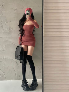 Younggirlday ชุดเดรสรัดสะโพกเกาะอกแขนยาวจับจีบรัดรูปใส่แล้วดูผอมปาดไหล่เซ็กซี่แบบออริจินอลเดรสสั้น