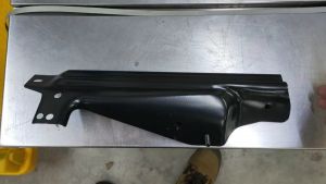 J119S04 TOP FOOT STEP BRACKET ISUZU FVR240 FVR34 LORRY TRUCK AKSESORI