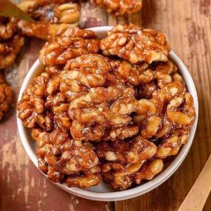 New Large Crisp Honey Caramelized Walnuts 25g