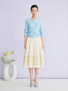 Elegant & Stylish Knitted Cardigan