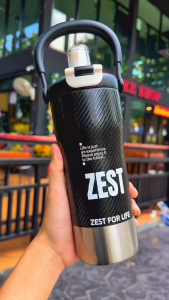 LATINVIA กระติกน้ำ กระติกน้ำ 316 เก็บร้อนเก็บเย็น ได้นาน ใส่ในรถได้ มีฟาง หูหิ้ว กันรั่ว 800ML รุ่นล่าสุด ปี 2026