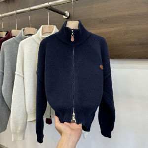 เสื้อคาร์ดิแกนถักคอตั้งสไตล์เกาหลีสำหรับผู้หญิง ฤดูใบไม้ร่วง/ฤดูหนาว เสื้อคลุมกันหนาวแบบสั้นหลวมๆ ผสมผ้าฝ้ายโพลีเอสเตอร์