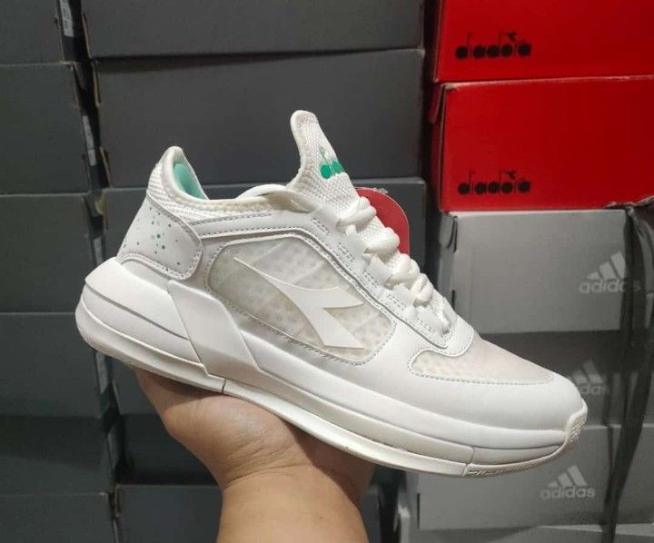 sepatu diadora basket