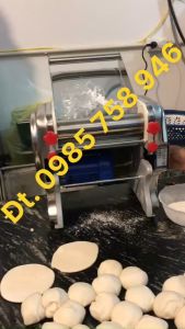 Máy Cán Bột Làm Mì Tươi Chạy Điện Công Suất 750W