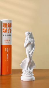 19cm/36cm Aphrodite Sculpture Greek Godness Venus Statue Desktop Bookshelf Decoration Objects Home Room Office Decor Accent