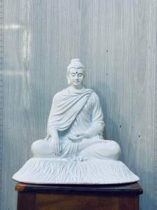 TƯỢNG BỔN SƯ THÍCH CA TOÀ RƠM 32cm - MINH ĐỨC