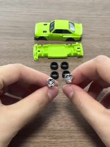 1/64 Model Wheels with Slicks Rubber Tires for Toy Model Diecast Cars Refitting Parts for MINIGT (5 Sets for 5 Cars)