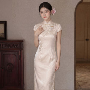 Embroidered Traditional Cheongsam Slim Short Sleeve Elegant Wedding Dress Long