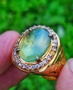 Cincin Batu Natural Bacan Berserat Bening