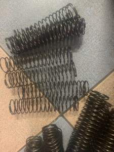 Lò xo nén phi 24 (sợi 1.2mm dài 100mm)👍👍👍