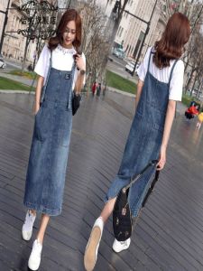 ชุดเดรสยีนส์ผู้หญิงฤดูร้อนใหม่ยาวปานกลางข้อเท้ากระชับสัดส่วนแฟชั่นเก๋ไก๋ ชุดเดรสแขนกุดคอวี