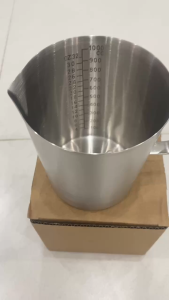 Ca đánh sữa inox có vạch đong (bên trong) Size 1000ml