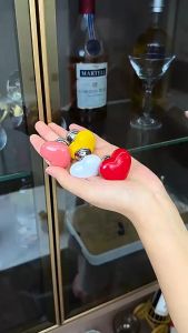 Toilet Tank Button Presser Love Heart Shaped Water Press Flush Button 【2 pcs / Set 】彩色爱心马桶按压器创意卫生间水箱按钮辅助器时尚爱心按钮美甲用