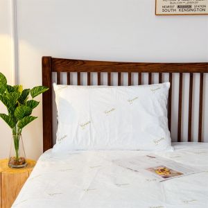 Allergy Proof Dust Mite Resistant Polyester Pillowcase Waterproof Stain Resistant for Adults And Children Bedding Accessories