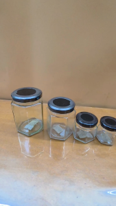 100pcs Shrink Wrap Plastic Packaging Shrinkable Plastic Sealer Film for Hexagon Bottle Container