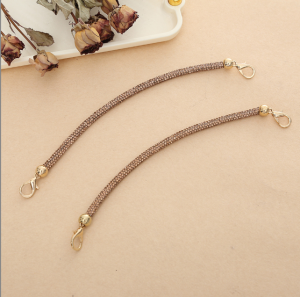 กระเป๋าถือรับประทานอาหารค่ำประดับเพชร กระเป๋าสะพายไหล่แบบมีสายโซ่ สีสันสดใส กระเป๋าถือสำหรับงานปาร์ตี้ งานแต่งงาน กระเป๋าสะพายข้างสำหรับผู้หญิง