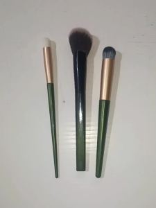 3Pcs Makeup Brushes Set Foundation Concealer Blush Brushes Soft Synthetic hair for Flawless Base Makeup Professional Cosmetic
