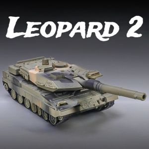 1:36 Leopard 2 Main Battle Tank Model Toy Music Light Spray Catapult Off-road Tanks Models Military Desktop Ornaments for Child