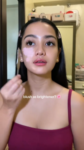 Kaka Show Liquid Blush: Easy To Blend Long-Lasting Color Creates A Dewy Finish. Natural Cream Blush Multi-Functional Makeup Product Can Be Used On Eyes Lips And Face.