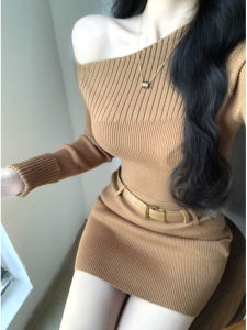 CHANGTONG | Retro Slanted Shoulder Sweater & Skirt Suit