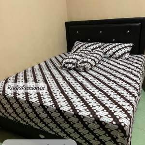 Sprei batik ukuran tinggi 20 cm