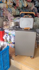 Set Vali Khung Nhôm Khóa Sập Size 29 + Cốp Mỹ Phấm Du Lịch Mini Siêu Sang Chảnh