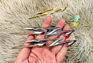 Tem chữ nổi Sh 2020 -2025 tem nhựa cứng như zin ( giá 1 cặp)