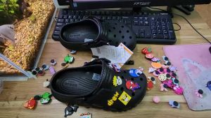 Dép sục nhựa cross duet max II clog nam nữ kháng khuẩn đi mưa chuẩn xịn tặng 10 sticker màu đen